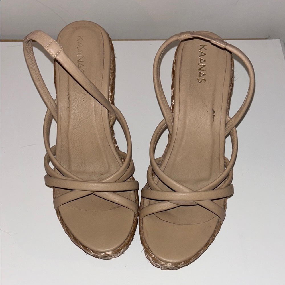 Kaanas Tan Espadrilles with Strappy Design